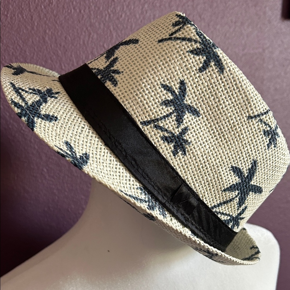 Stylish Blue and White Fedora Hat